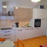 Fantastisches Haus Nur 700m Vom Entfernt By Interhome Feriehus Rab Town